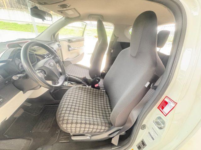 TOYOTA iQ 1.0 CVT Lounge POCHI CHILOMETRI AUTOMATICA OK NEOP