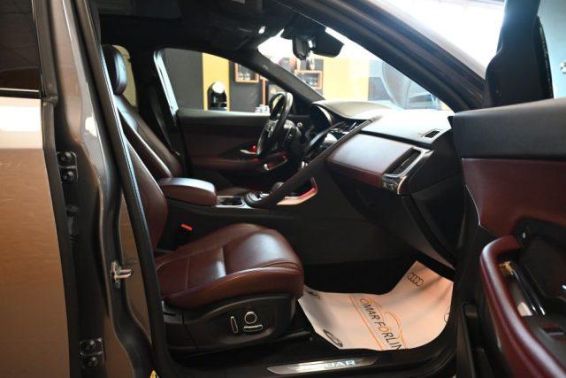 JAGUAR E-Pace 2.0 d R-DYNAMIC HSE 204CV AUT.TETT.20"CAM360°FULL!