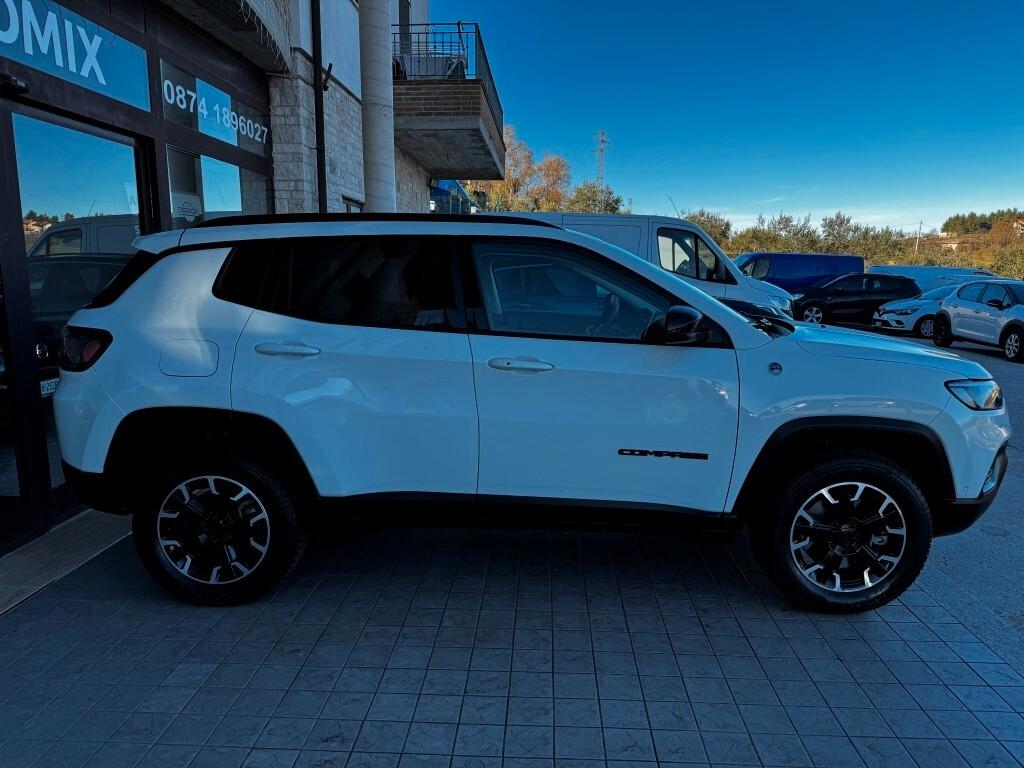 Jeep Compass 1.3 Turbo T4 Phev Trailhawk 4xe Auto
