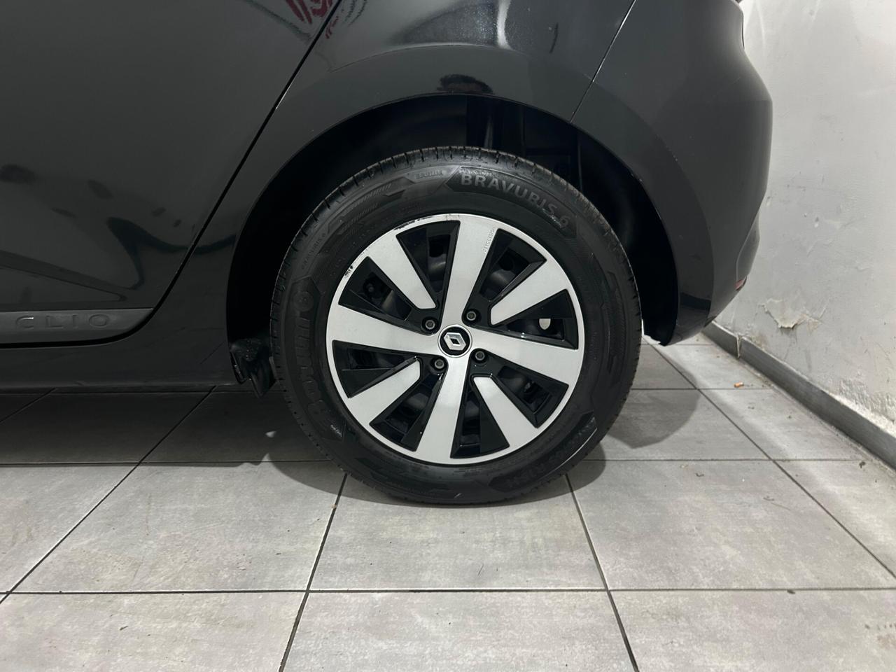 Renault Clio TCe 90 CV 5 porte Techno