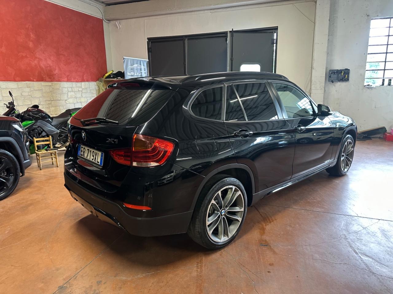Bmw X1 xDrive20d Sport Line