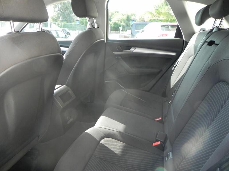 Audi Q5 2.0 TDI quattro S tronic Business