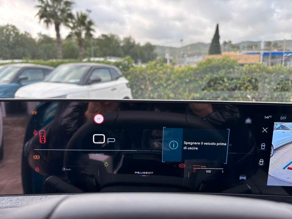 Peugeot 3008 Hybrid 145 Allure KM 0 IVA ESPOSTA Tua a solo 309 Euro al mese