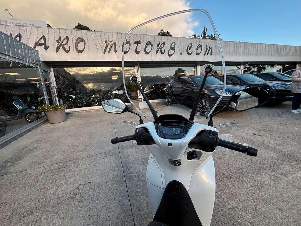 Honda SH 125 2026 Nuovo pronto consegna Tuo a soli 43 Euro al mese