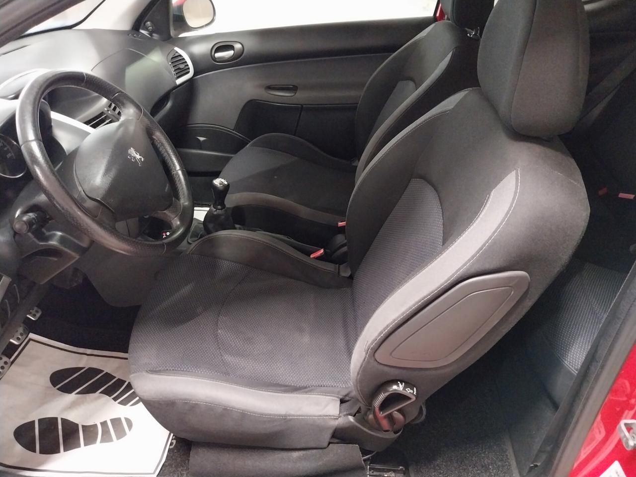 Peugeot 206+ Plus 1.4 HDi 70CV 3p. Trendy - ok neopatentati