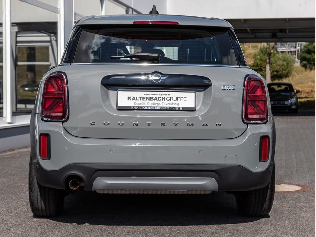 Mini Cooper Countryman 1.5 Essential