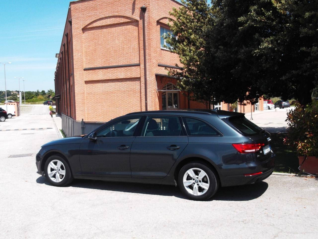 Audi A4 SW 2.0 TDI Manuale 2018