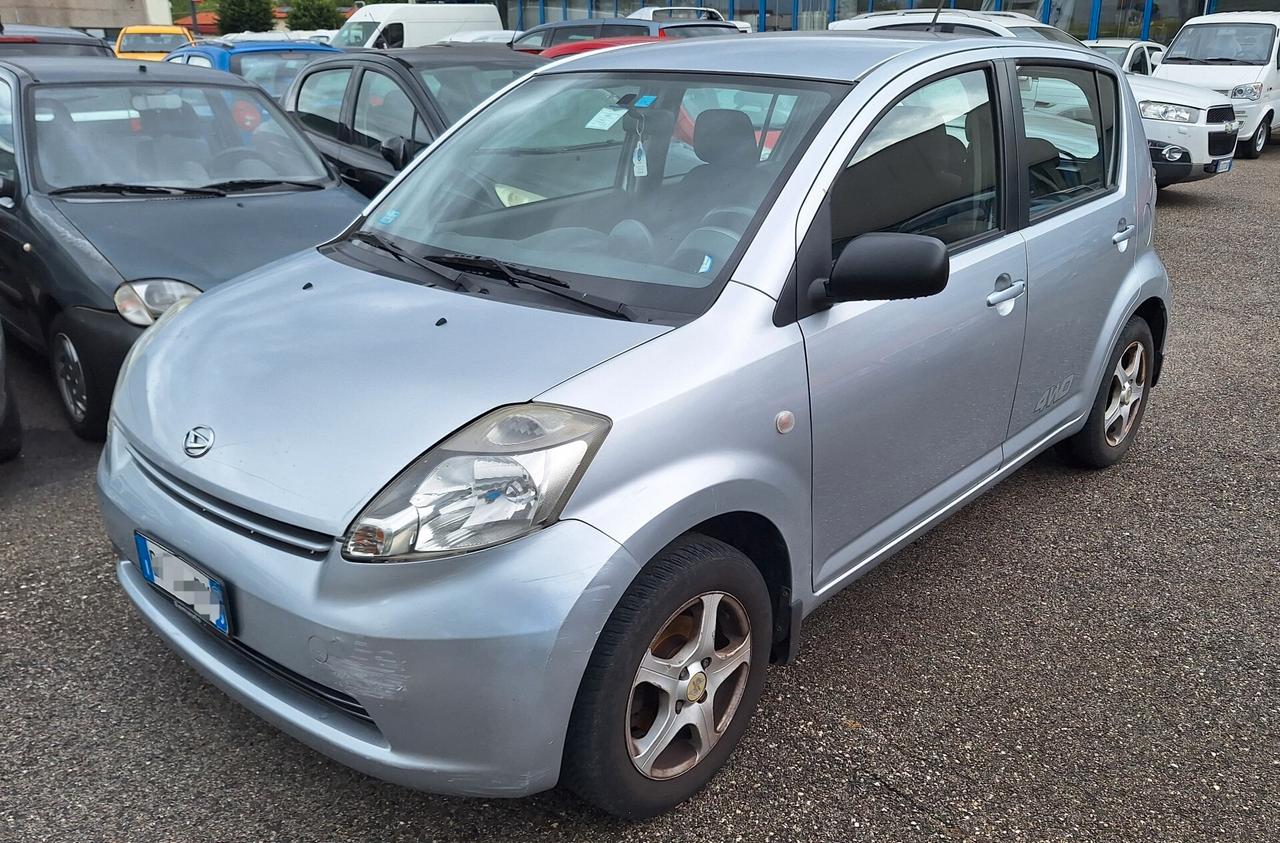 Daihatsu Sirion 1.3 4WD UNIPRO
