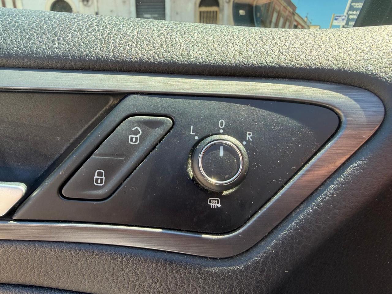 Volkswagen Golf Variant 1.6 TDI 115 CV Business BlueMotion Technology