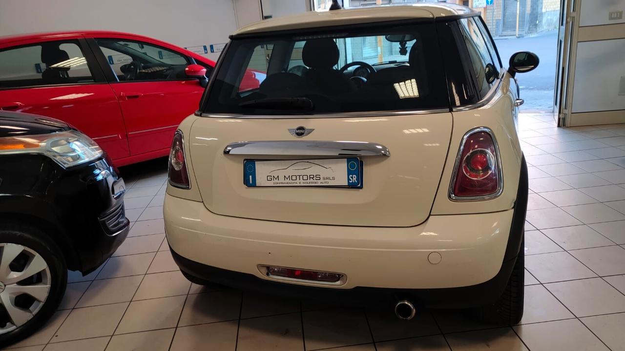 Mini Mini 1.6 16V Cooper D