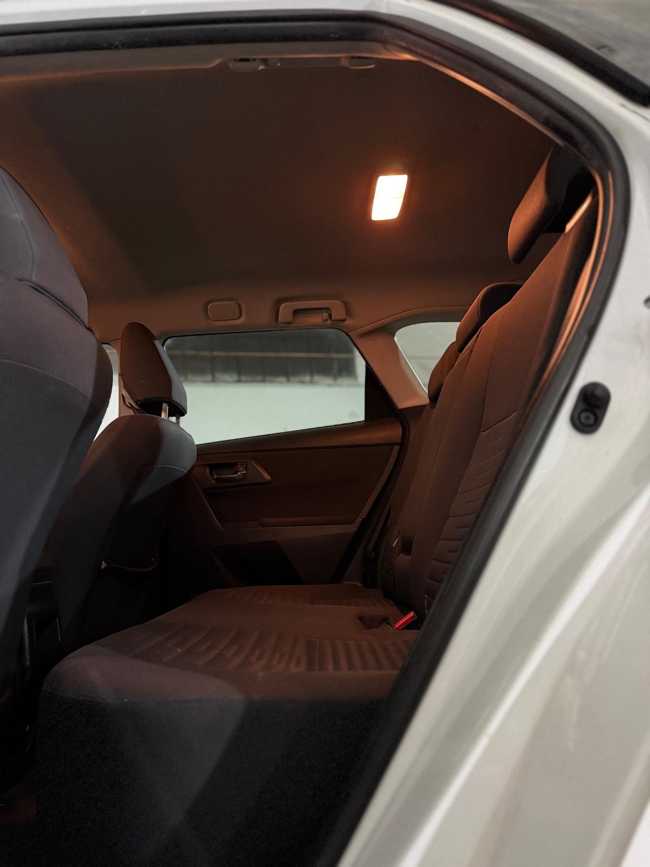 Toyota Auris 1.6 D-4D Lounge