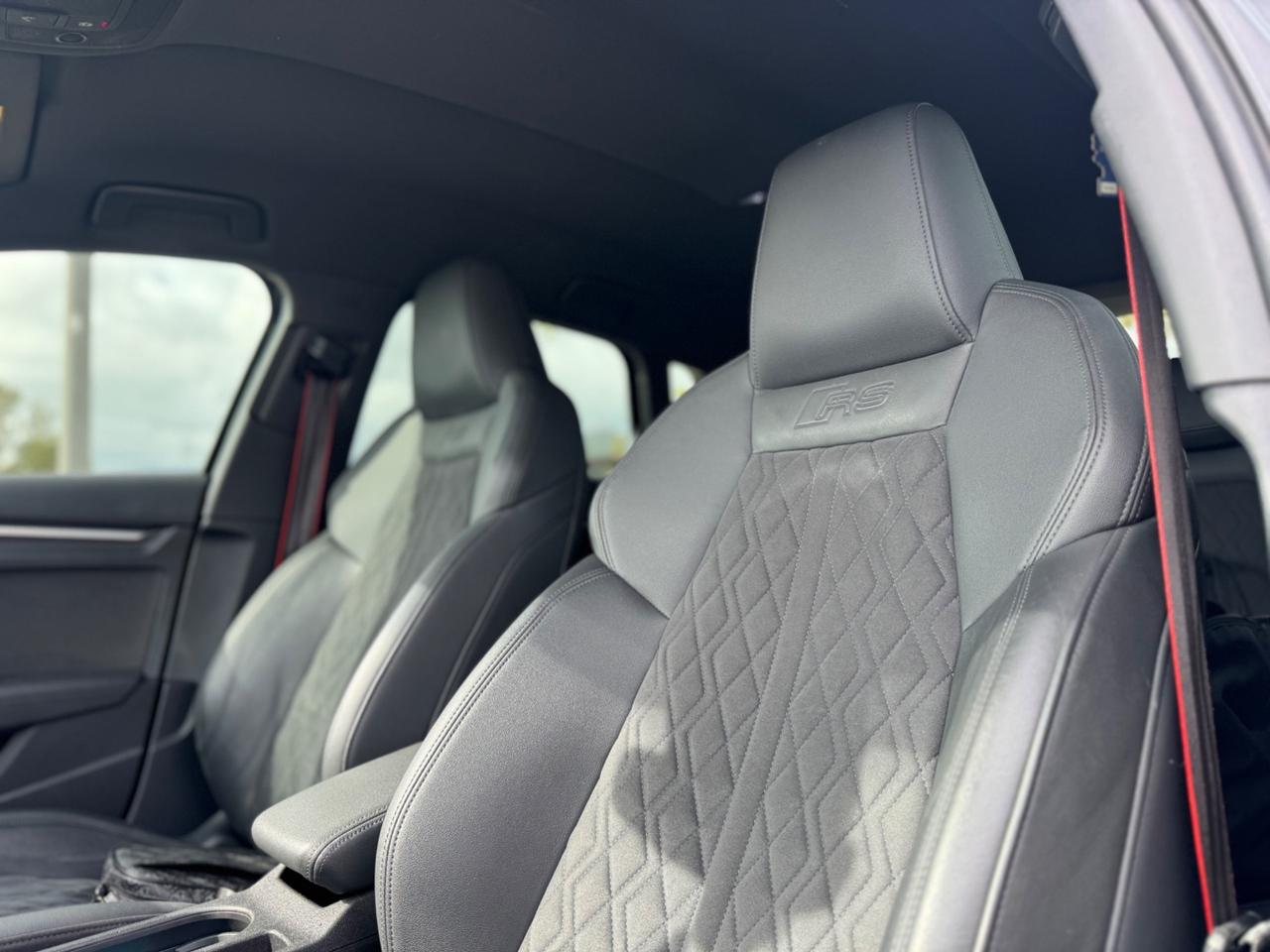 AUDI RS3 2.5 TFSI 400CV MATTIX TOTAL BLACK PERMUTABILE