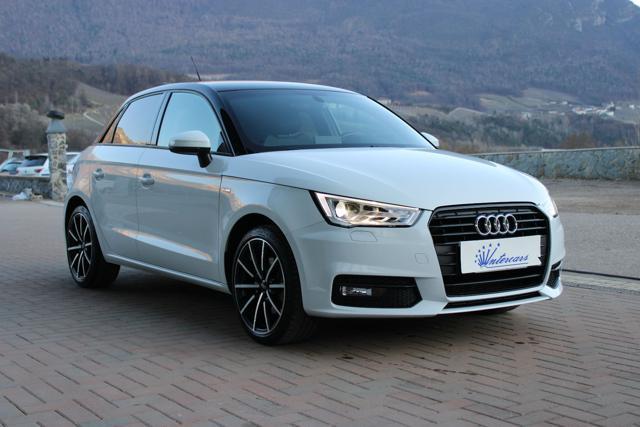 AUDI A1 SPB 1.6TDI 116cv S-line-XENON