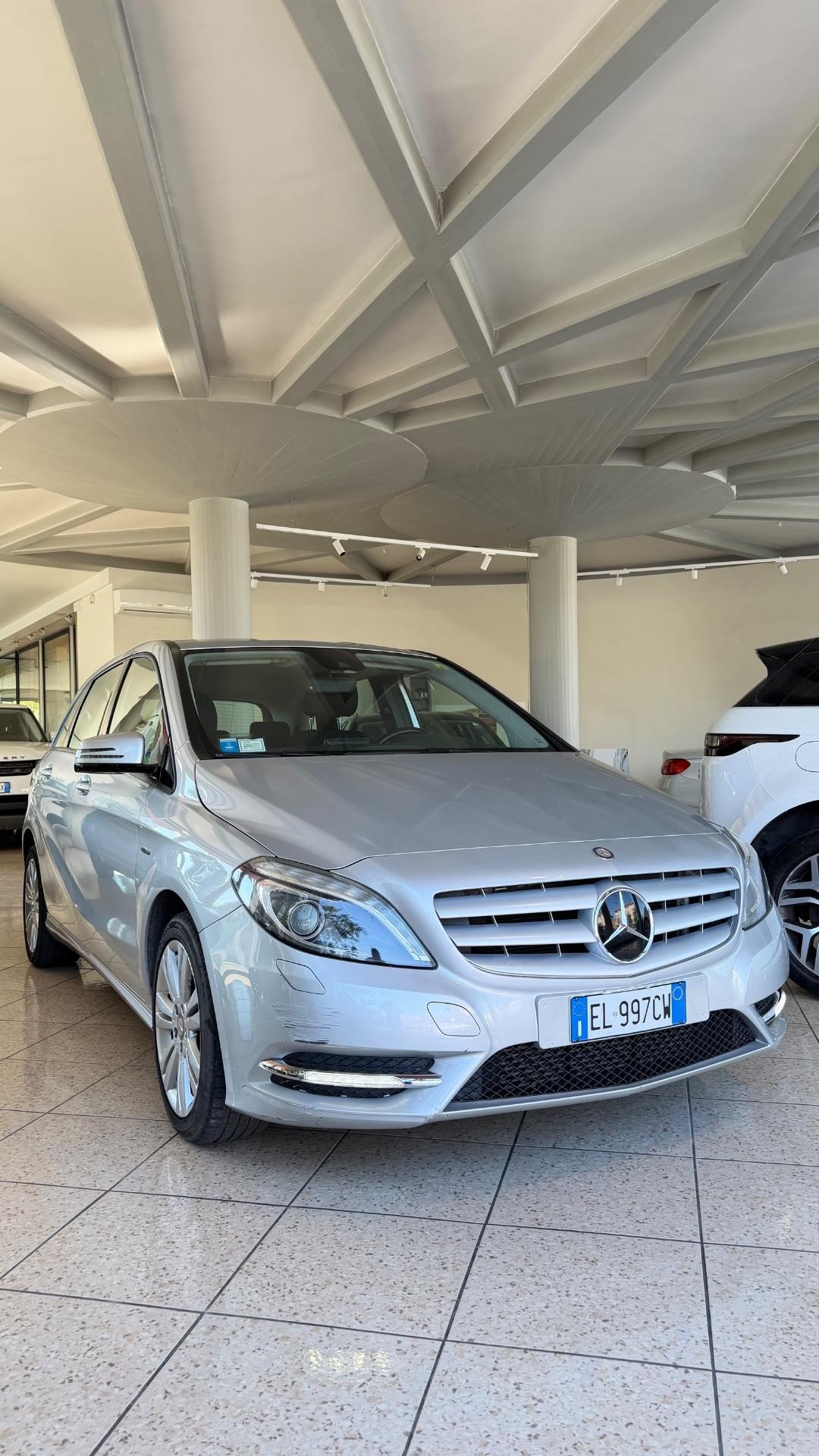 Mercedes-benz B 180 CDI BlueEFFICIENCY Premium