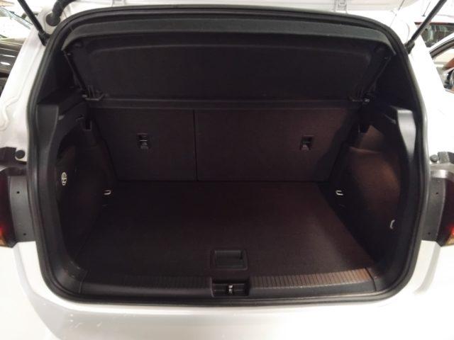 VOLKSWAGEN T-Cross 1.5 TSI DSG Style R-LINE VIDEO C/GRIMALDI SP. DAY
