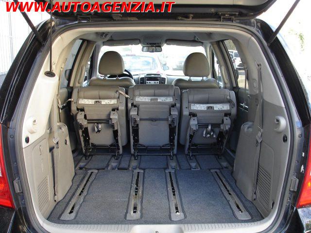 KIA Carnival 2.9 16V CRDi Class 7 POSTI