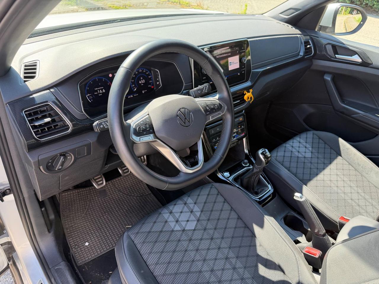 Volkswagen T-Cross R Line Plus 1.0 TSI #11586