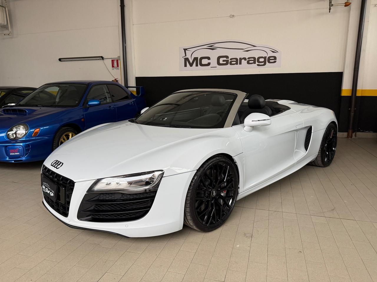 Audi R8 Spyder 5.2 V10 FSI quattro