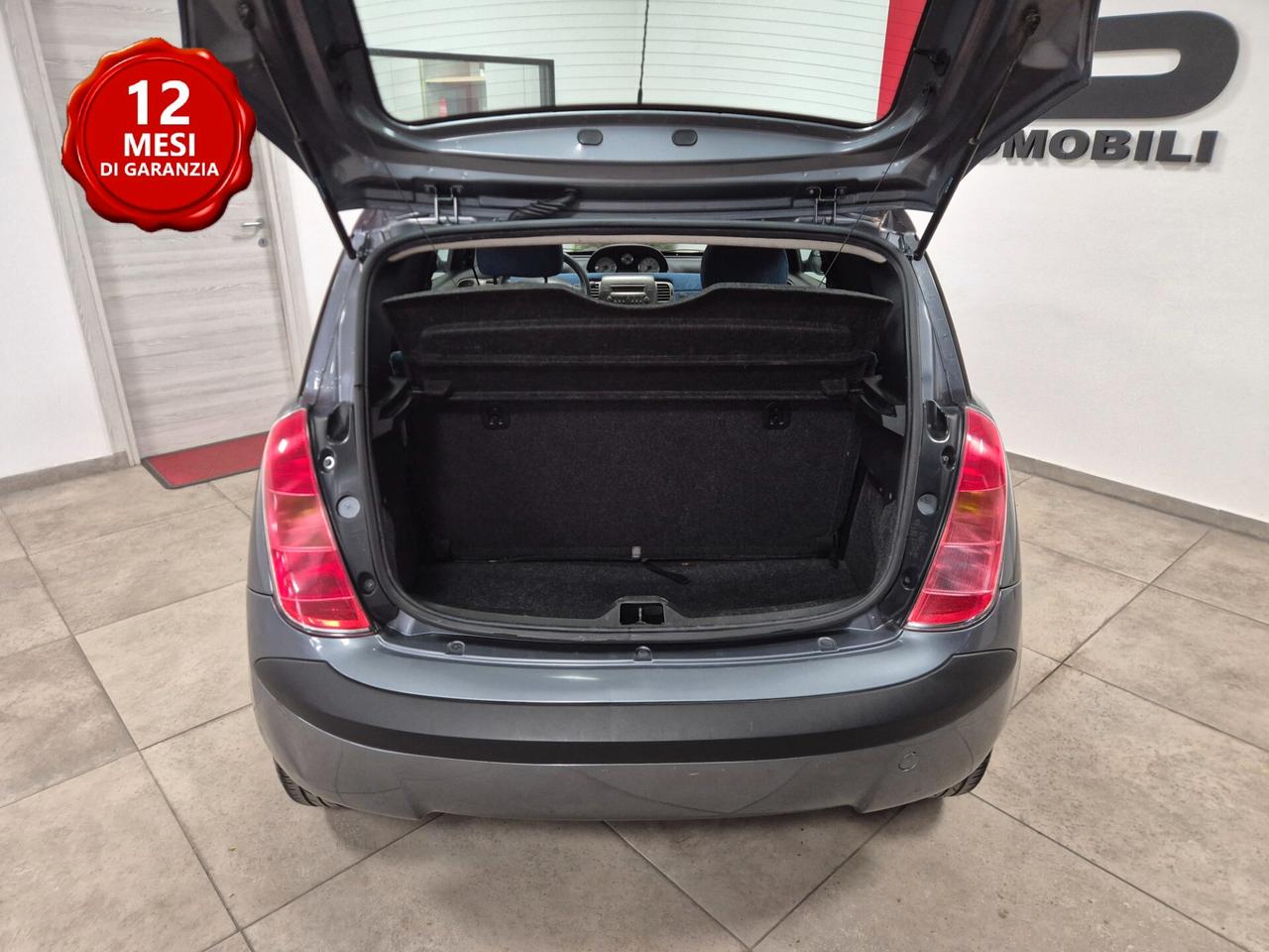 Lancia Ypsilon 1.2 Argento NEOPATENTATI