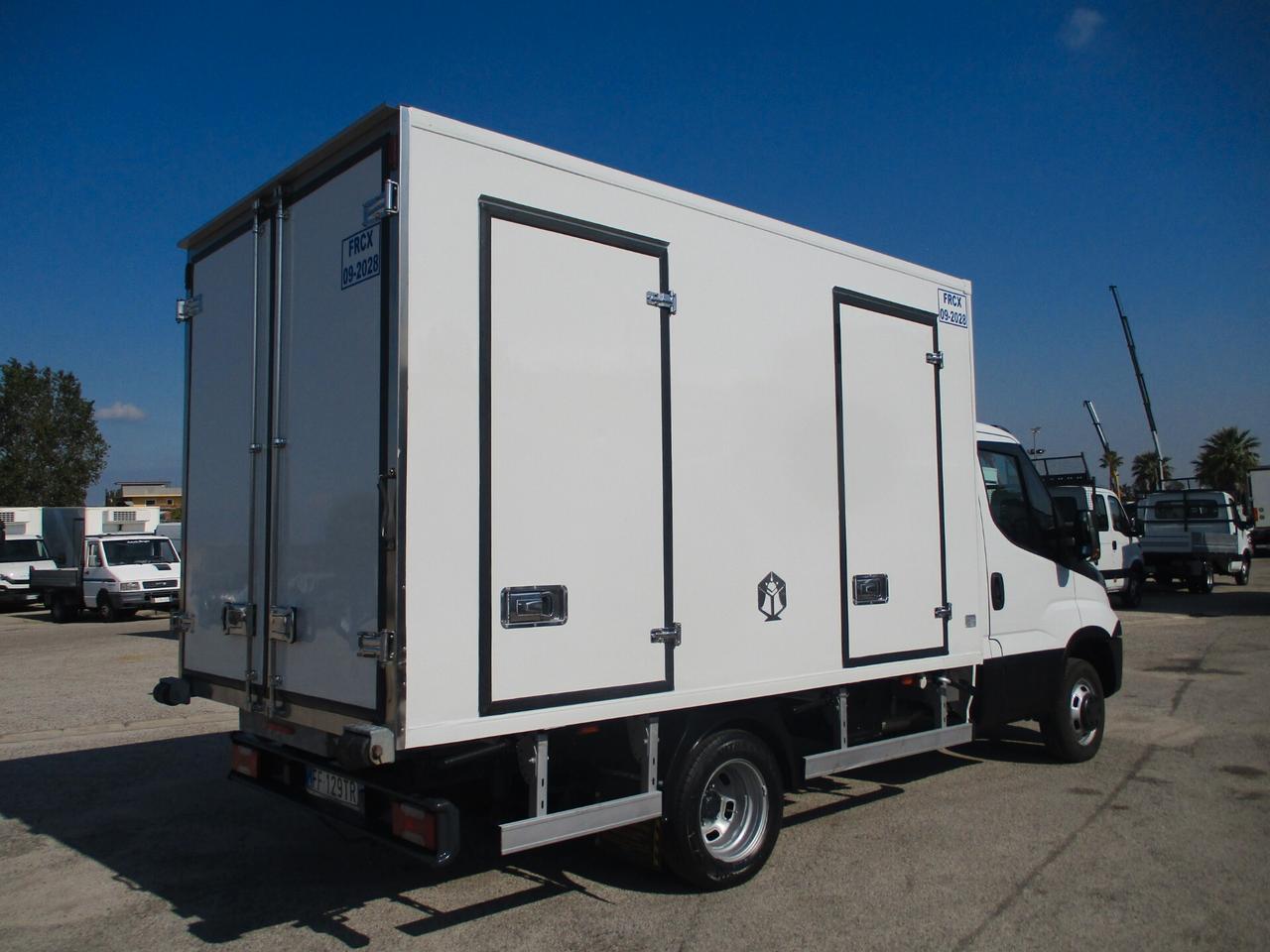 Iveco Daily 35C15 3000 150CV FRIGO ATP FRCX 09/2028 7 PEDANE
