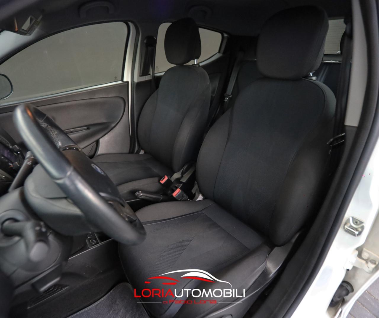 Lancia Ypsilon 1.2 69 CV 5 porte GPL Ecochic Monogram