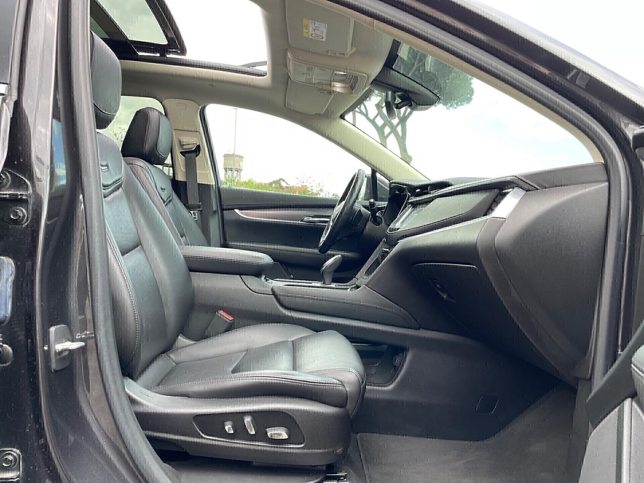 Cadillac XT5 3.6L V6 249cv 4x4 GANCIO TRAINO Unipr