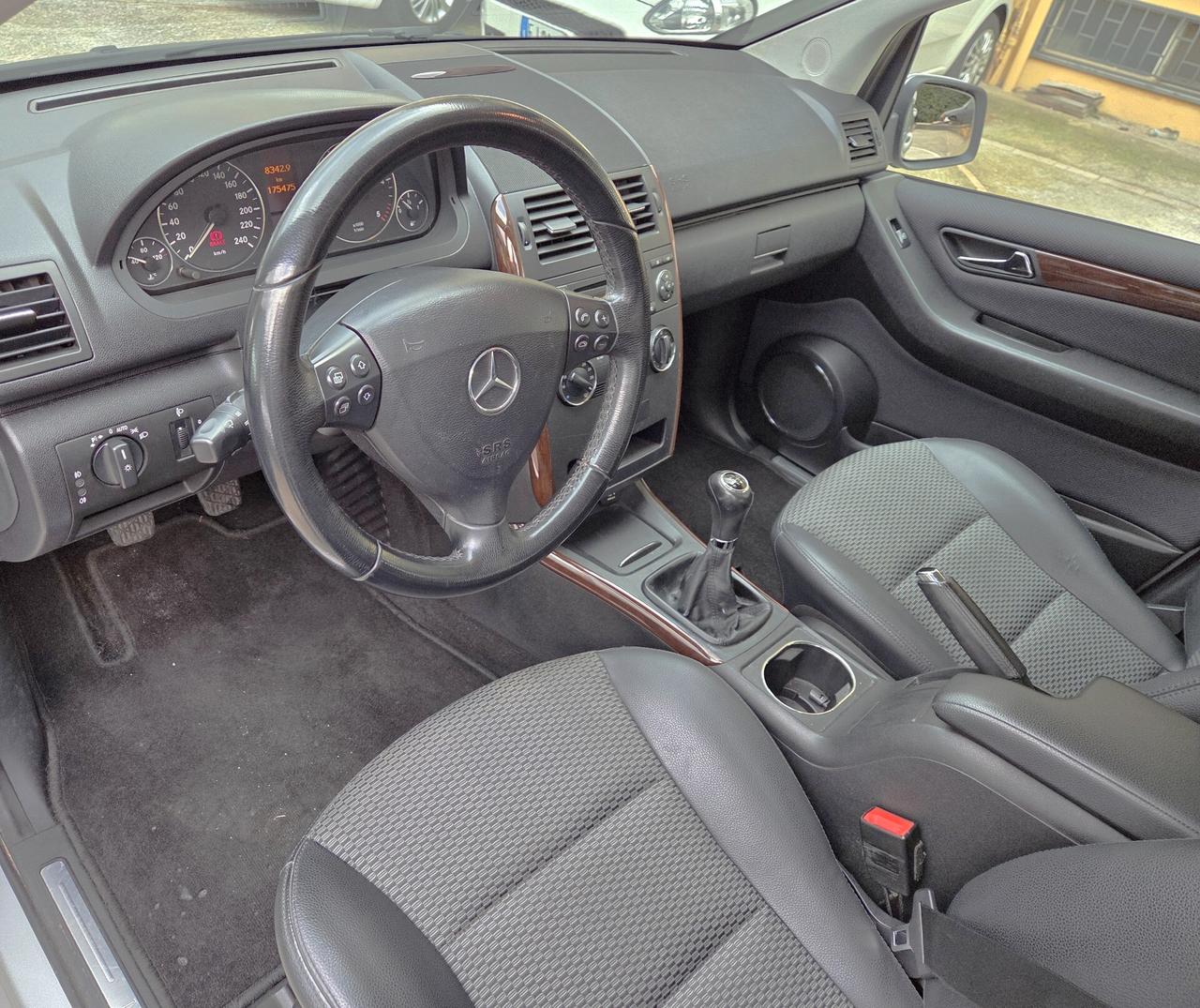 Mercedes A 180 CDI Elegance BEN TENUTA FULL GARANZIA