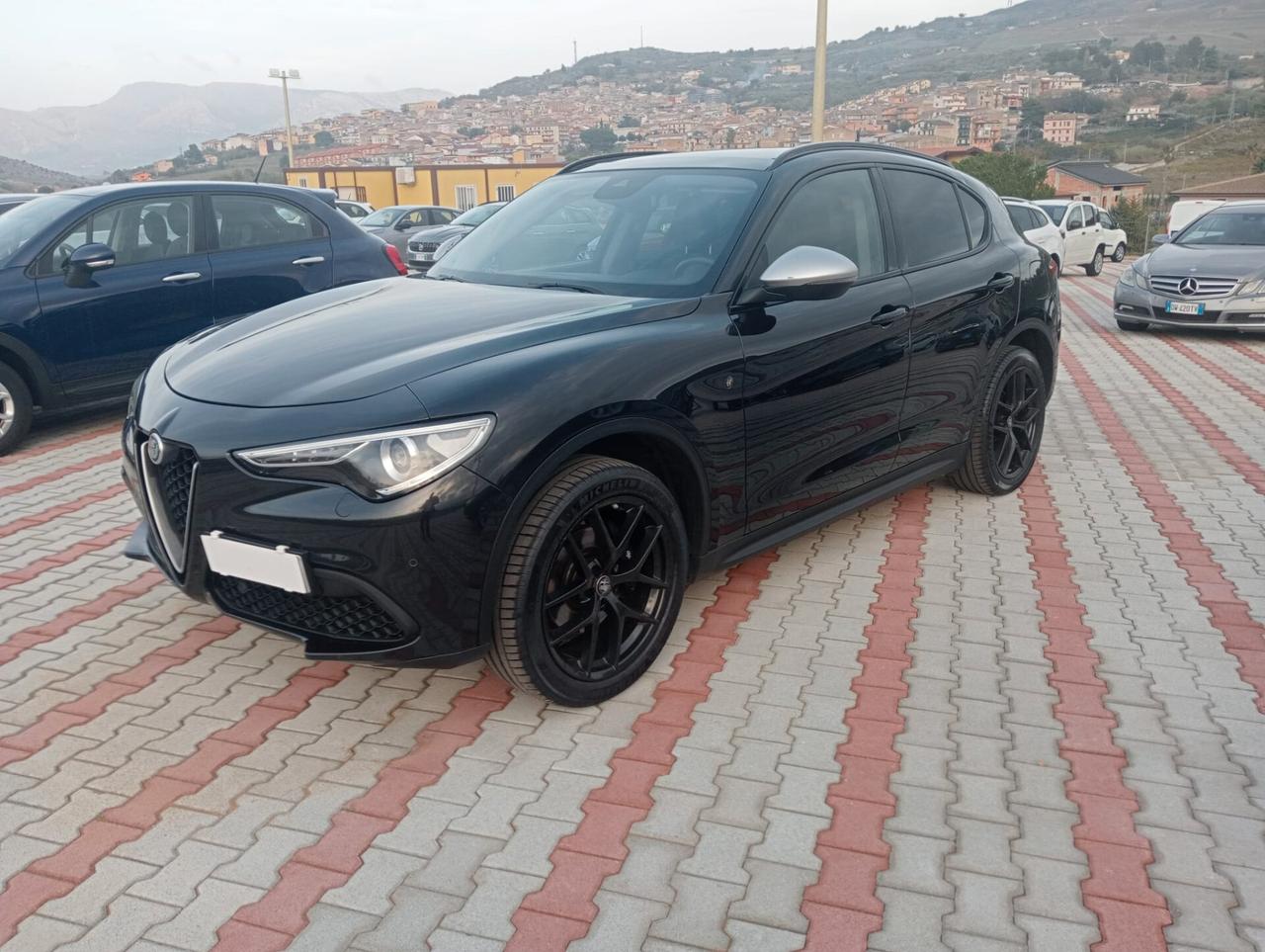 Alfa Romeo Stelvio 2.0 Turbo 200 CV AT8 Q4 B-Tech