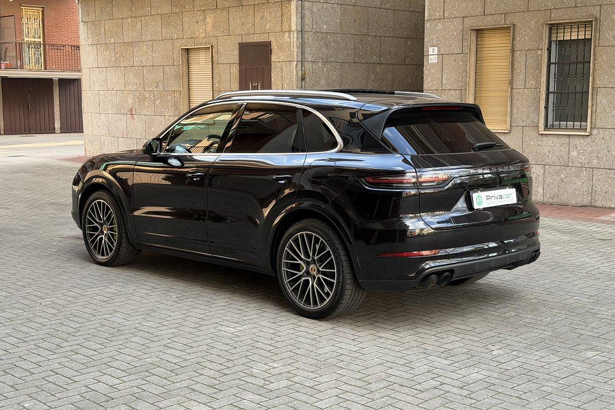 PORSCHE Cayenne 3.0 V6 E-Hybrid