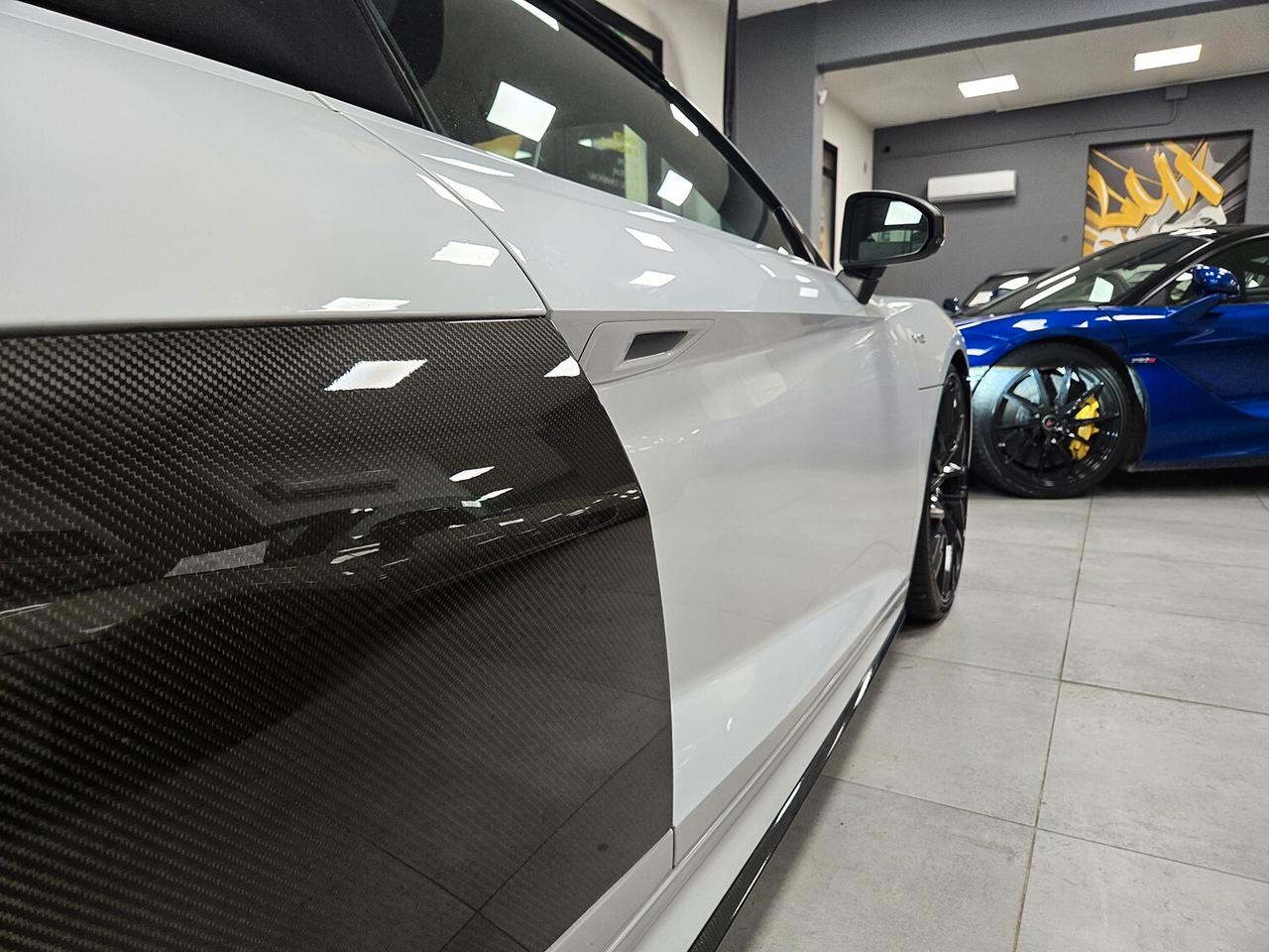 Audi R8 Spyder-FULL SERVICE UNICA 610CV BOLLO RIDOTTO!