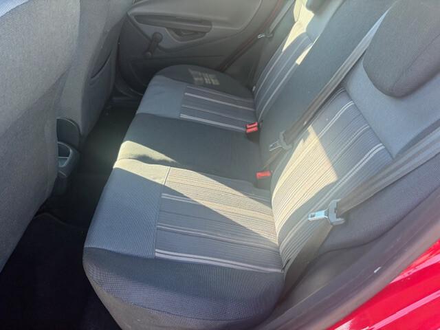 Ford Fiesta 1.4 5 porte Bz.- GPL Titanium