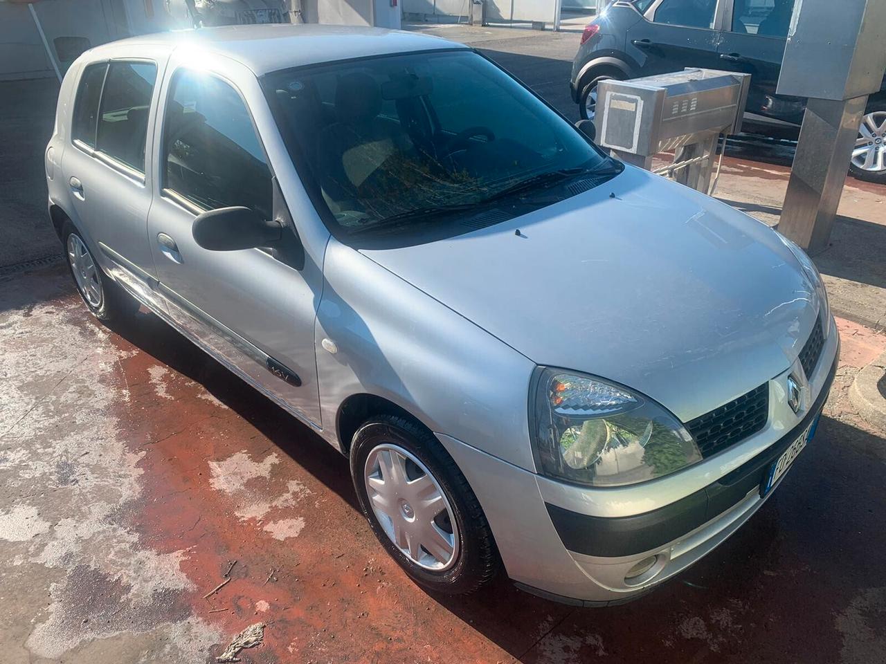 Renault Clio 1.2 16V cat 5 porte Confort Authentique