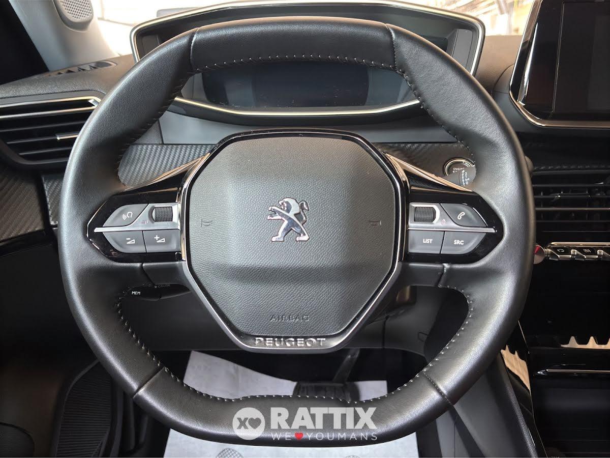Peugeot e-2008 motore elettrico 100kW Allure Pack