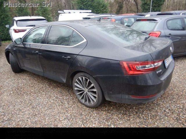 SKODA Superb Superb 2.0 tdi Laurin & Klement 140kw L&K FS611RT