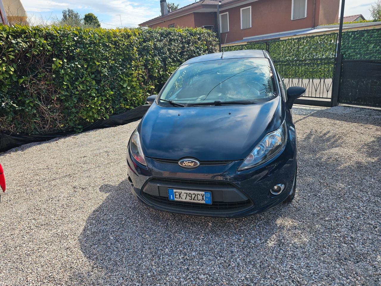 Ford Fiesta 1.2 82 CV 5 porte Titanium