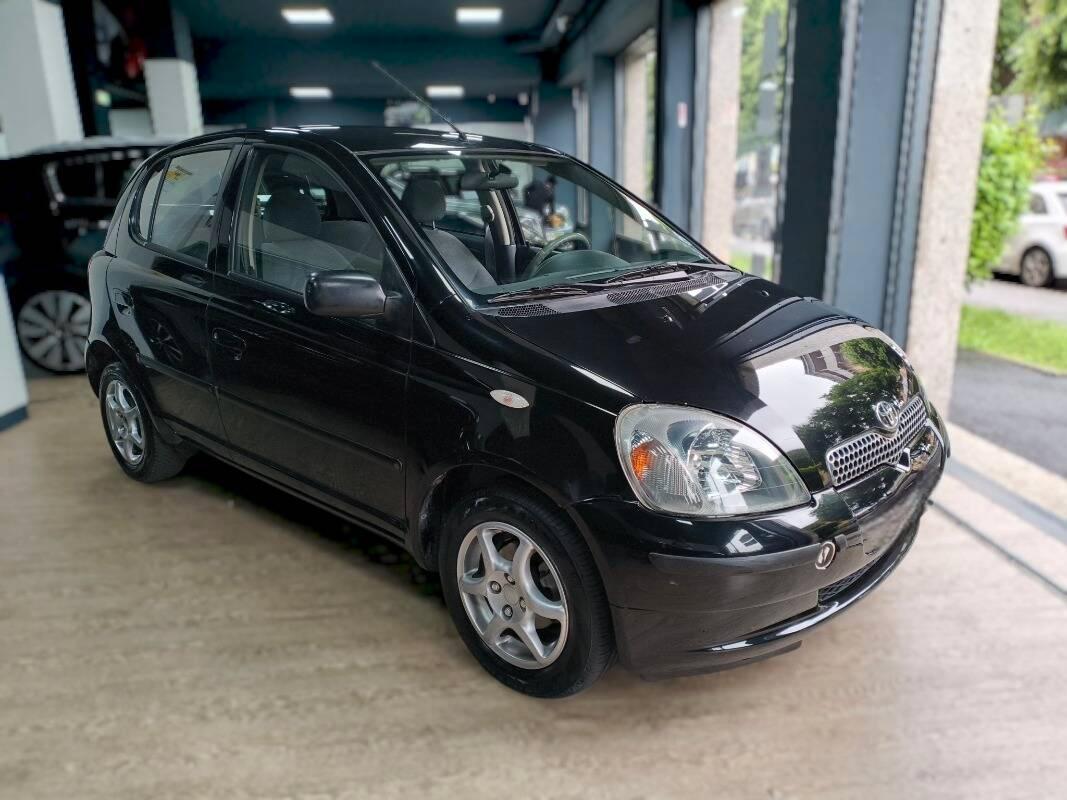Toyota Yaris 5 Porte Yaris I 1.0 5p del 2000