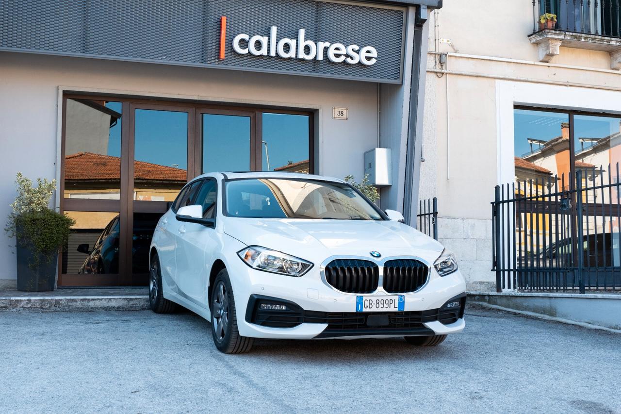Bmw 116d 5p. 1.5 Advantage 116 CV TETTO