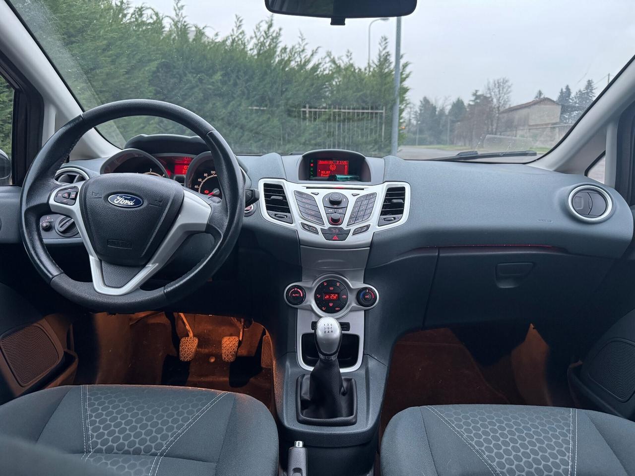 Ford Fiesta 1.4 TDCi 70CV Titanium “da vedere “
