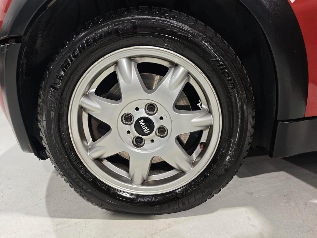 Mini One Benzina Neopatentati