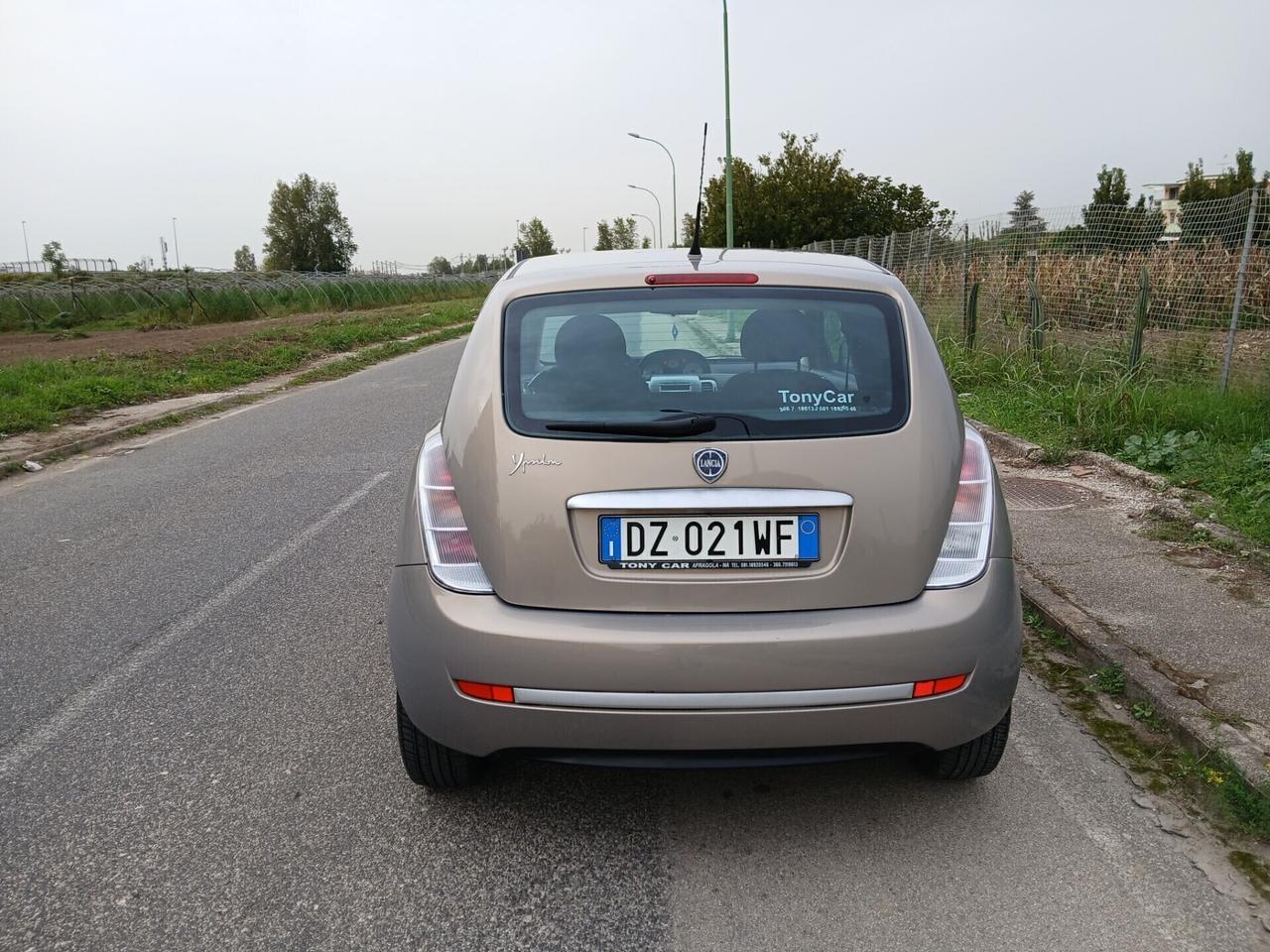 Lancia Ypsilon 1.4 Oro Ecochic GPL 1 proprietario
