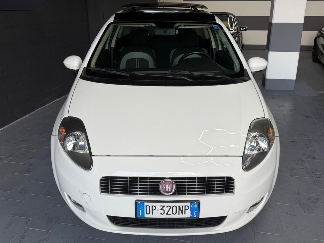 Fiat Grande Punto 1.4 Starjet 16V 3 porte Sport