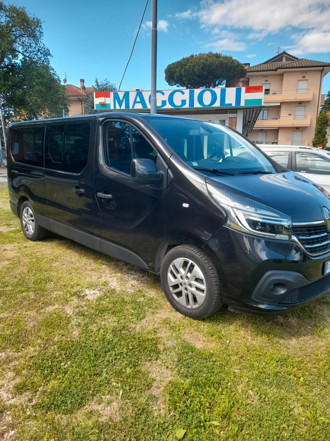 Renault Trafic T27 2.0 dCi 145CV EDC PC-TN Intens Energy