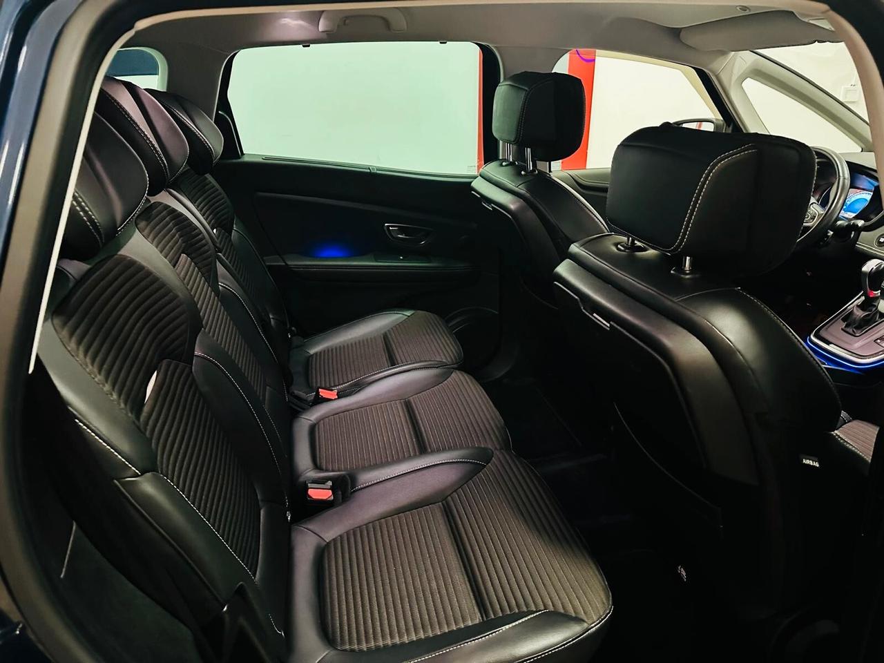 Renault Grand Scenic dCi 110 CV EDC Energy Intens BOSE Edition