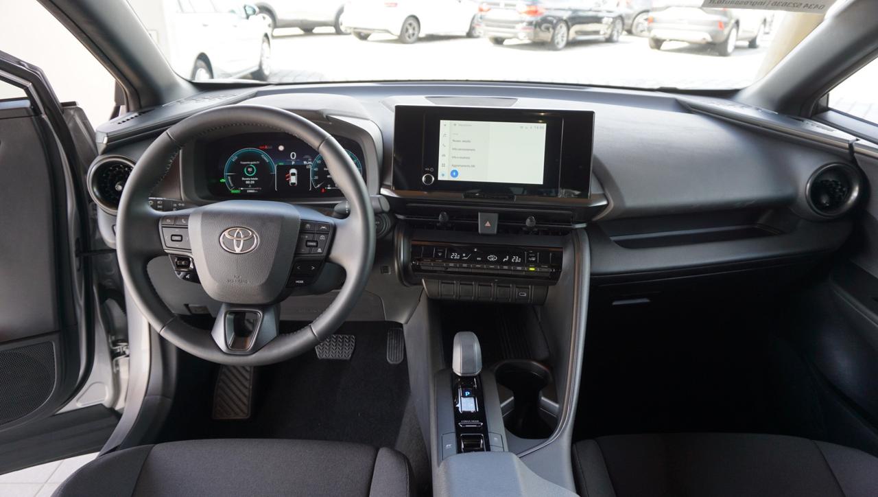 Toyota C-HR 1.8 hev Active fwd e-cvt