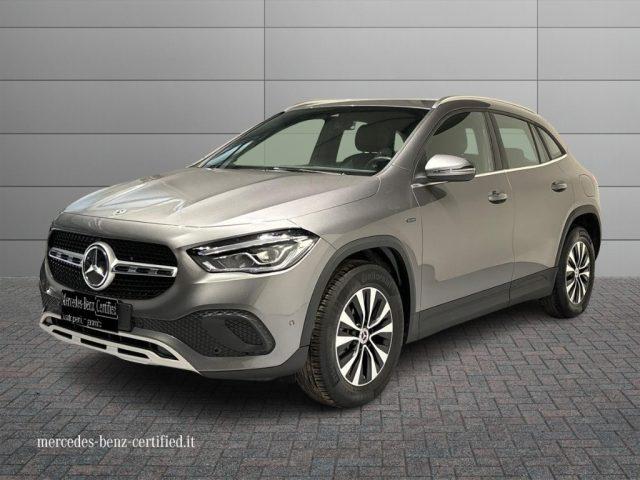 MERCEDES-BENZ GLA 250 e EQ-Power Automatic Business Extra