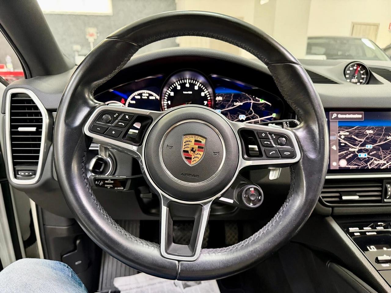 Porsche Cayenne Coupé 3.0 V6 Platinum Edition 2022