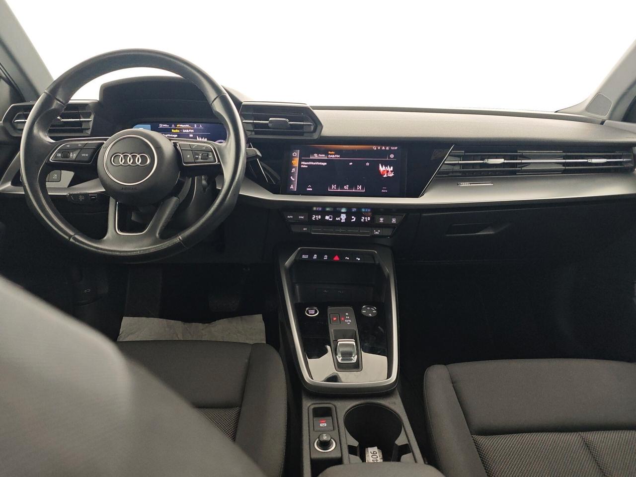 Audi A3 Sedan 35 TDI S tronic line edition
