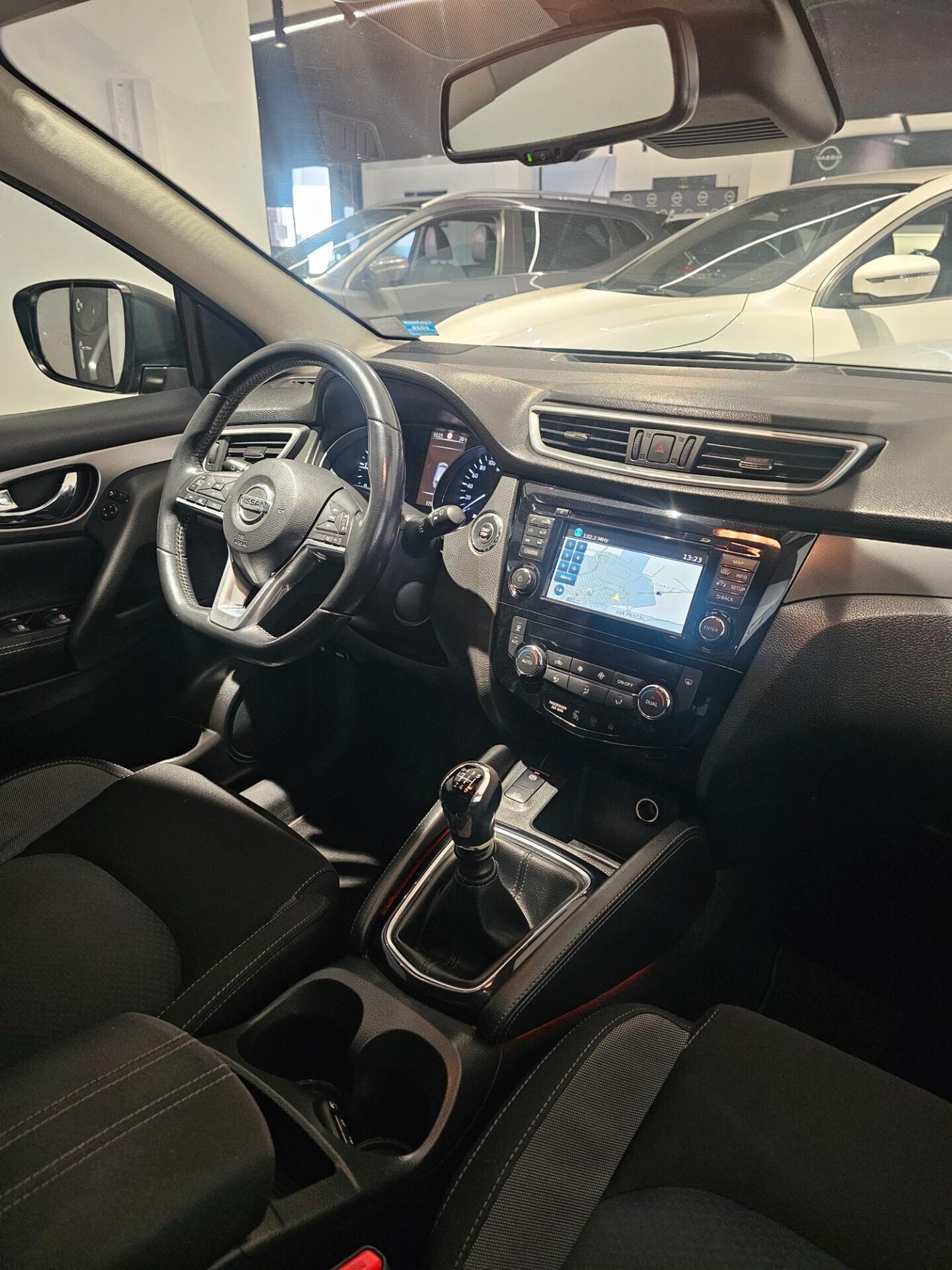 Nissan Qashqai 1.5 dCi N-Connecta