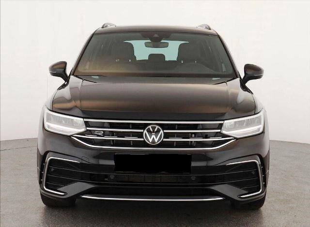 Volkswagen Tiguan 2.0 TDI 150 CV SCR DSG R-Line