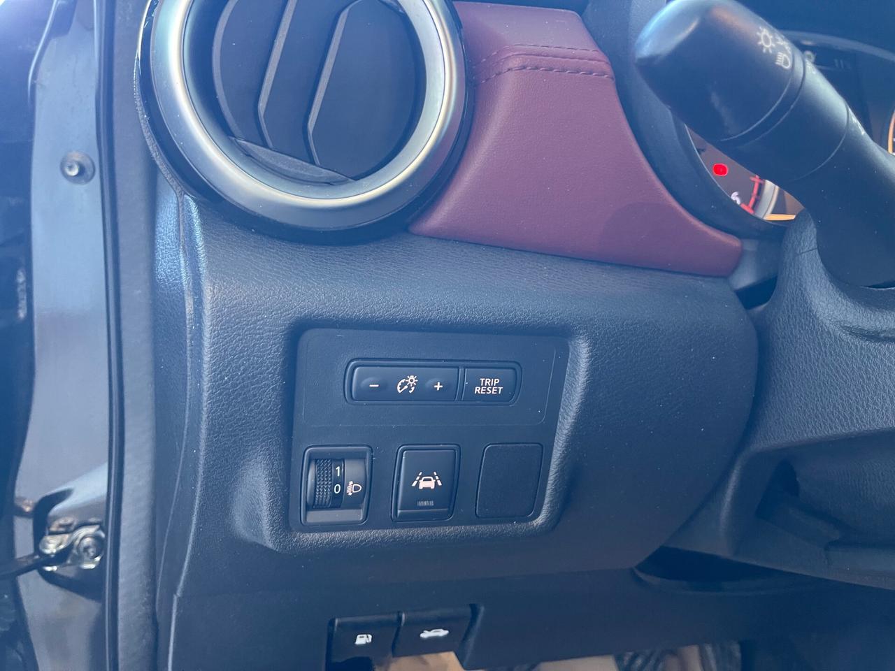 Nissan Micra 1.5 dCi 8V 5 porte Tekna